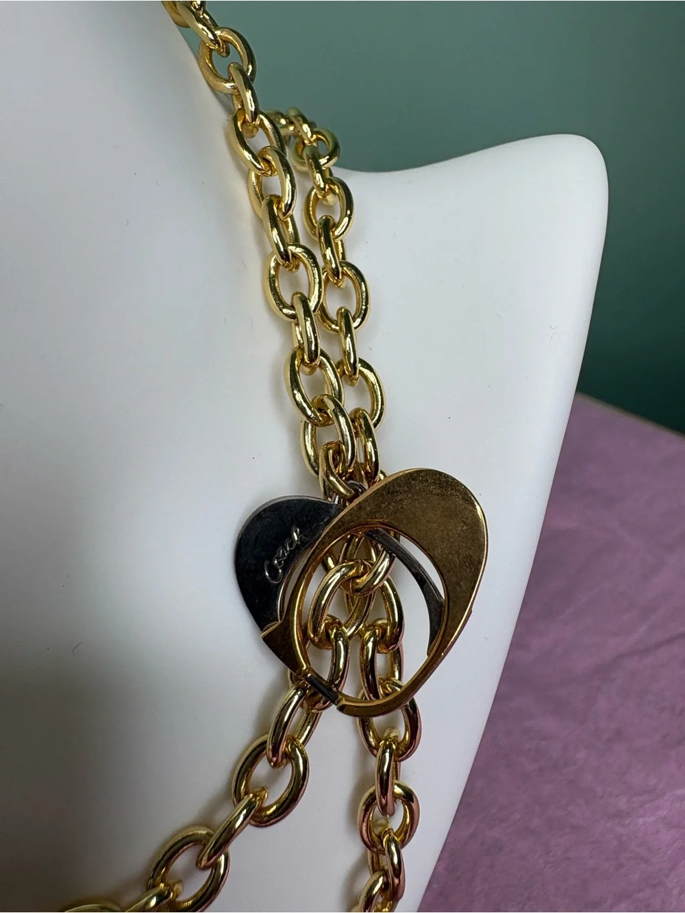 Coach long chain